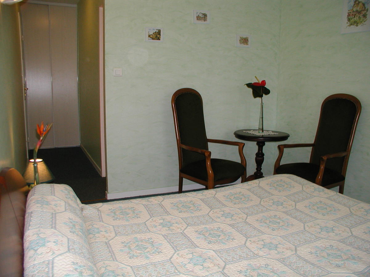 Hotel Auberge De La Nauze Sagelat Pokoj fotografie