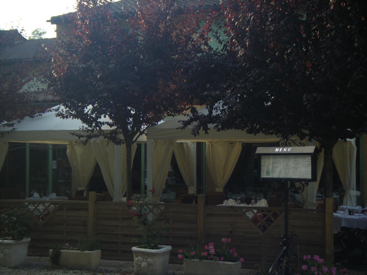 Hotel Auberge De La Nauze Sagelat Exteriér fotografie