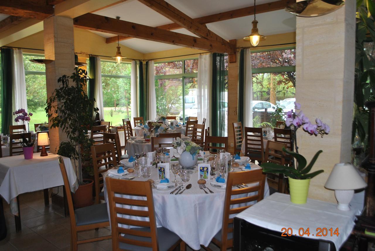 Hotel Auberge De La Nauze Sagelat Exteriér fotografie